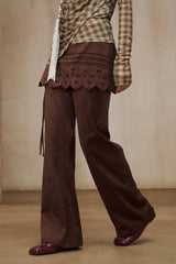 Layers of Comfort: The Art of Loose Fit in Fall