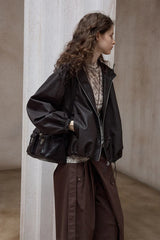 The Elegant Escape: Letting Go of Tight for Loose-Fit Confidence