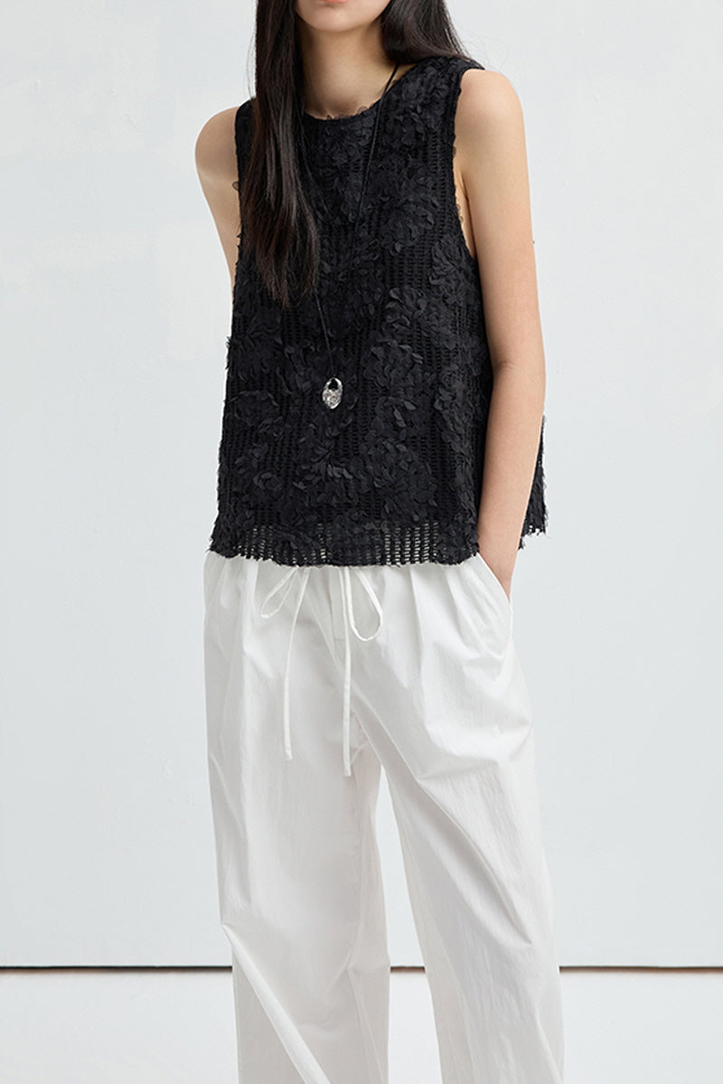 Three-Dimensional Hollow Embroidery Sleeveless Top