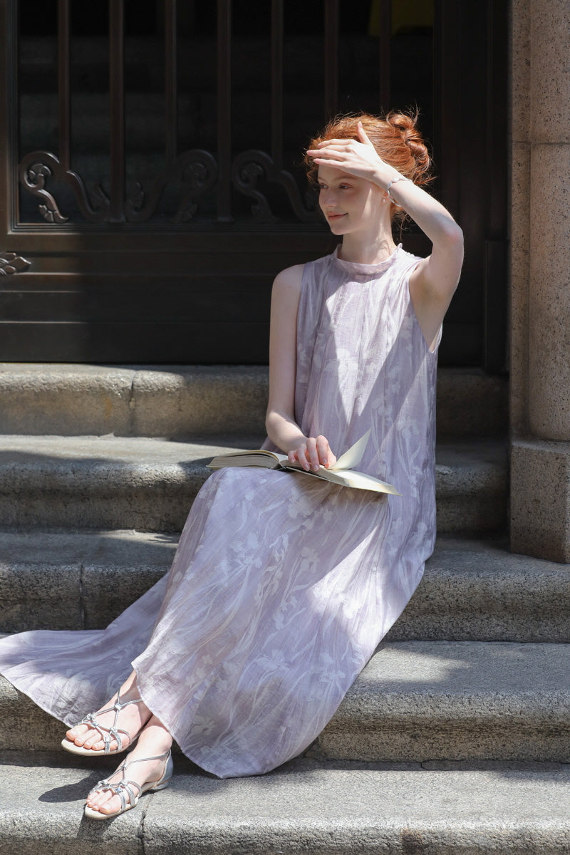 Streamer Stand Collar Sleeveless Dress