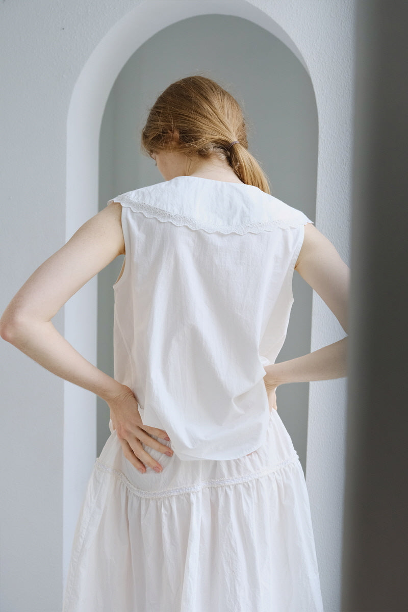 Floral Trimmed Lace-Up Top