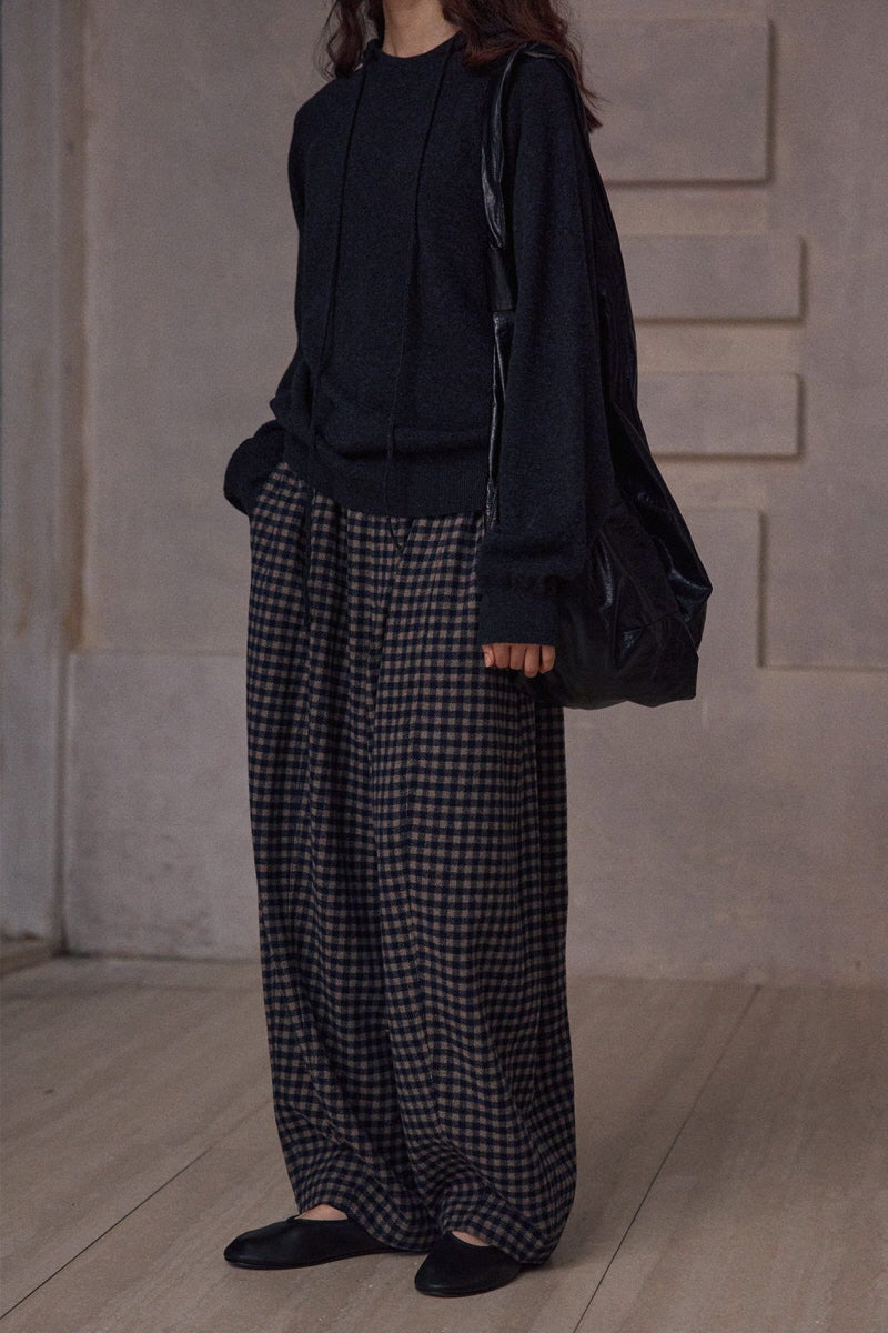 Single-Sided Scimitar Slacks