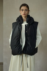 Detachable Bud-Collar Strap Vest