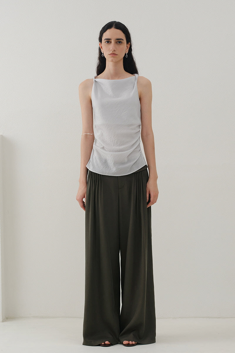 Pleated Collar Sleeveless Vest