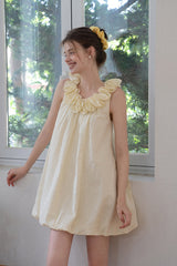 Three-Dimensional Lace Collar Puffy Dress