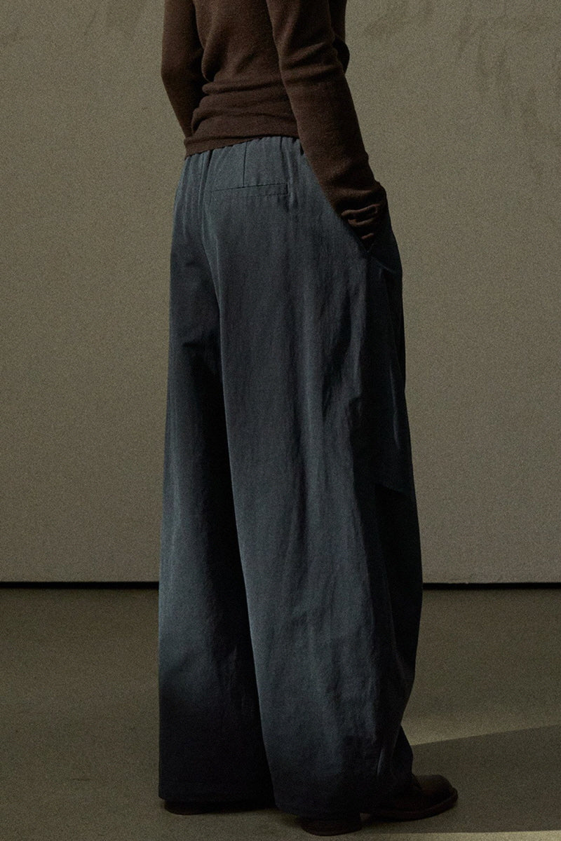 Oversized Pleated Wide-Leg Slacks
