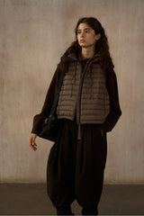 Bud-Shaped Stand-Collar Short Quilted Vest