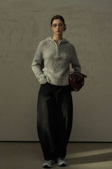 Relaxed Wide-Leg Jeans