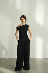 Twisted Slanted Shoulder Slim Top