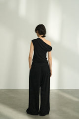 Twisted Slanted Shoulder Slim Top