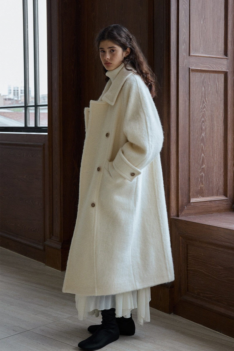 Three-Dimensional Single-Sided Coat