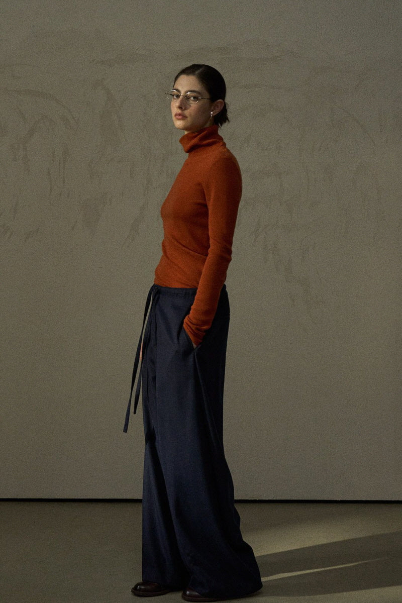 Lazy Wide-Leg Slacks