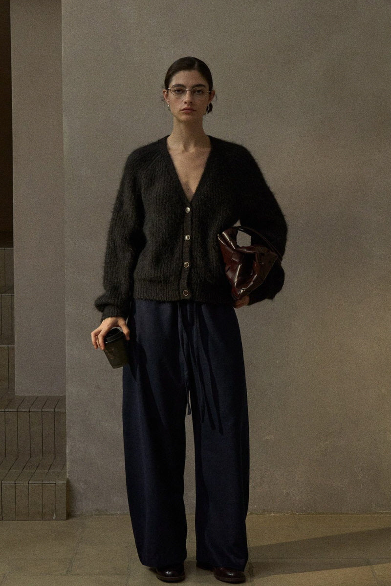 Loose V-Neck Knit Cardigan