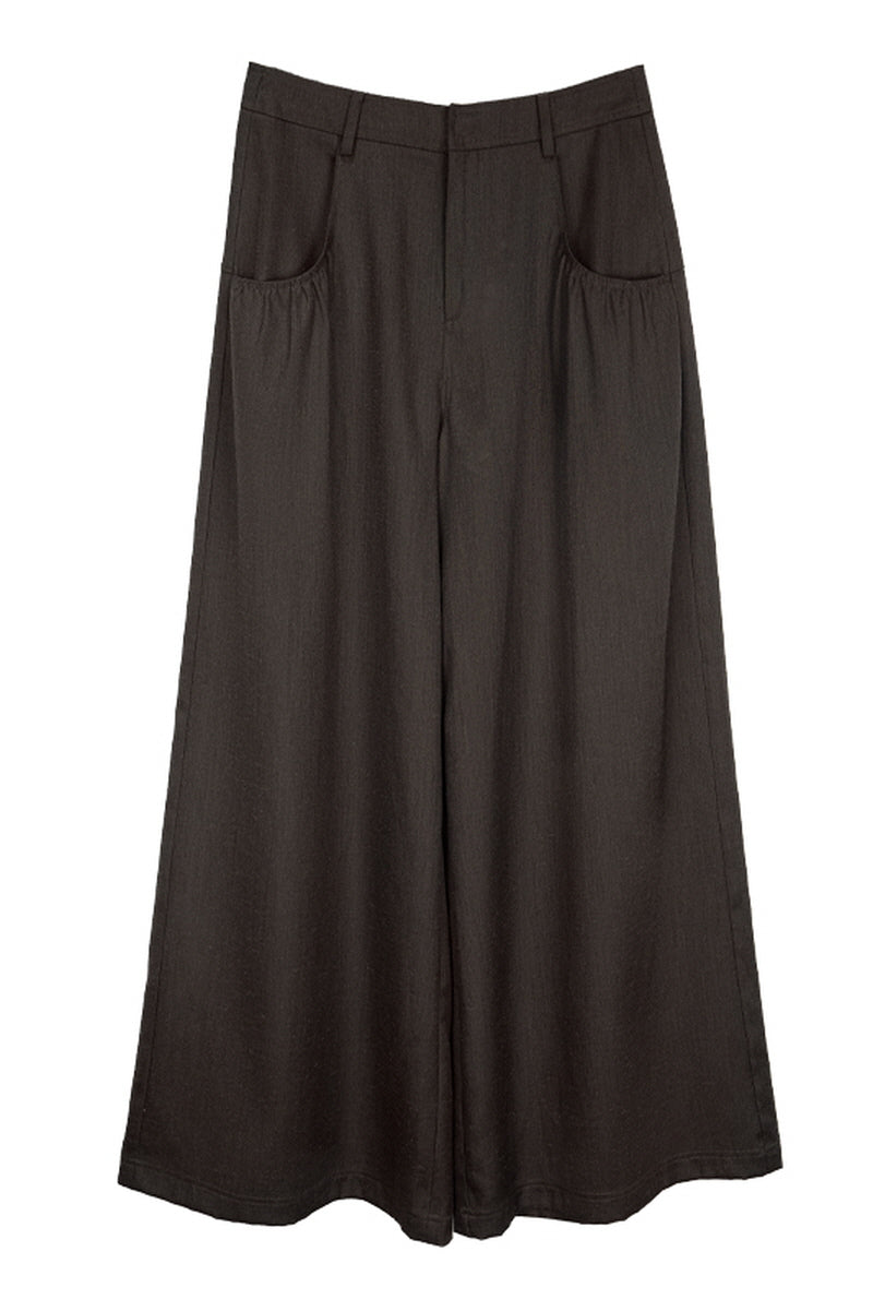 Pleated Wide-Leg Slacks