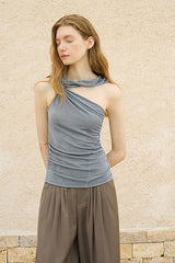 Twisted Halterneck Slanted Shoulder Knit Top