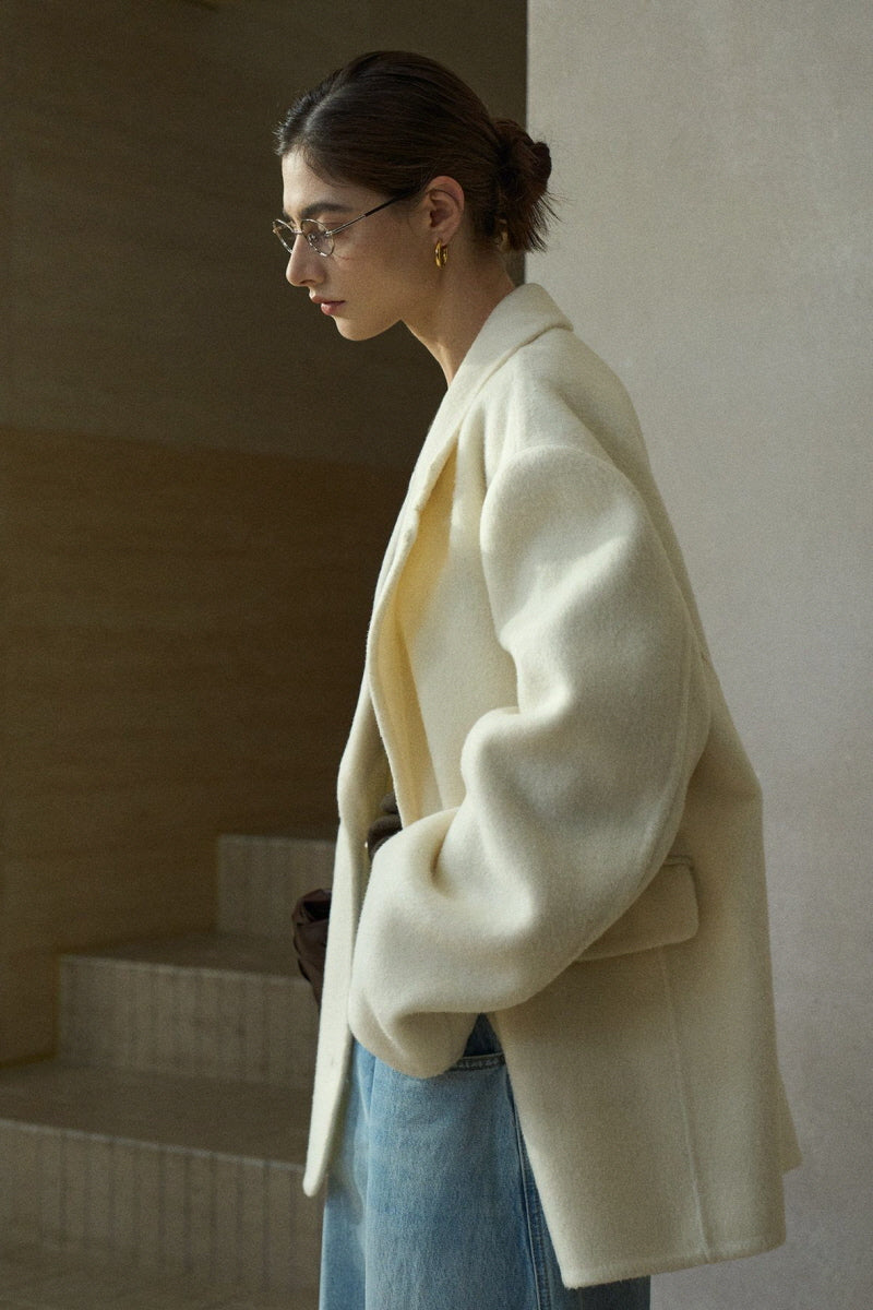 Wide-Shoulder Vintage Blazer