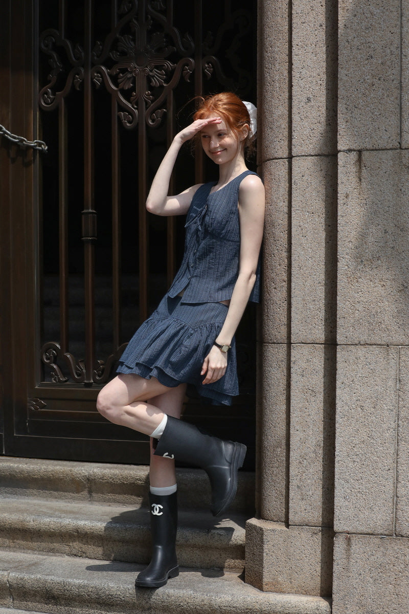 Bow Tie V-Neck Sleeveless Top
