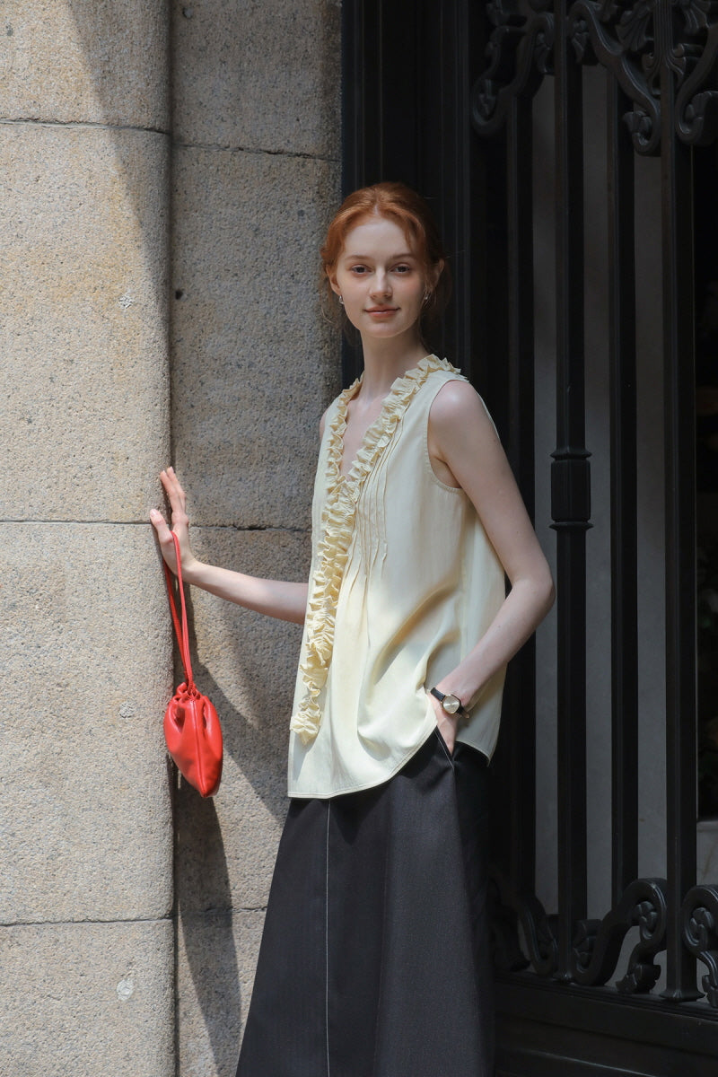 French Romantic Fungus Trimmed Sleeveless Top