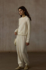 Lazy Fit Crew Neck Pullover