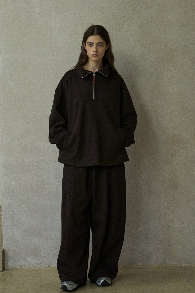 Floral-Texture Airy Slacks