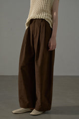 Curved Loose Slacks