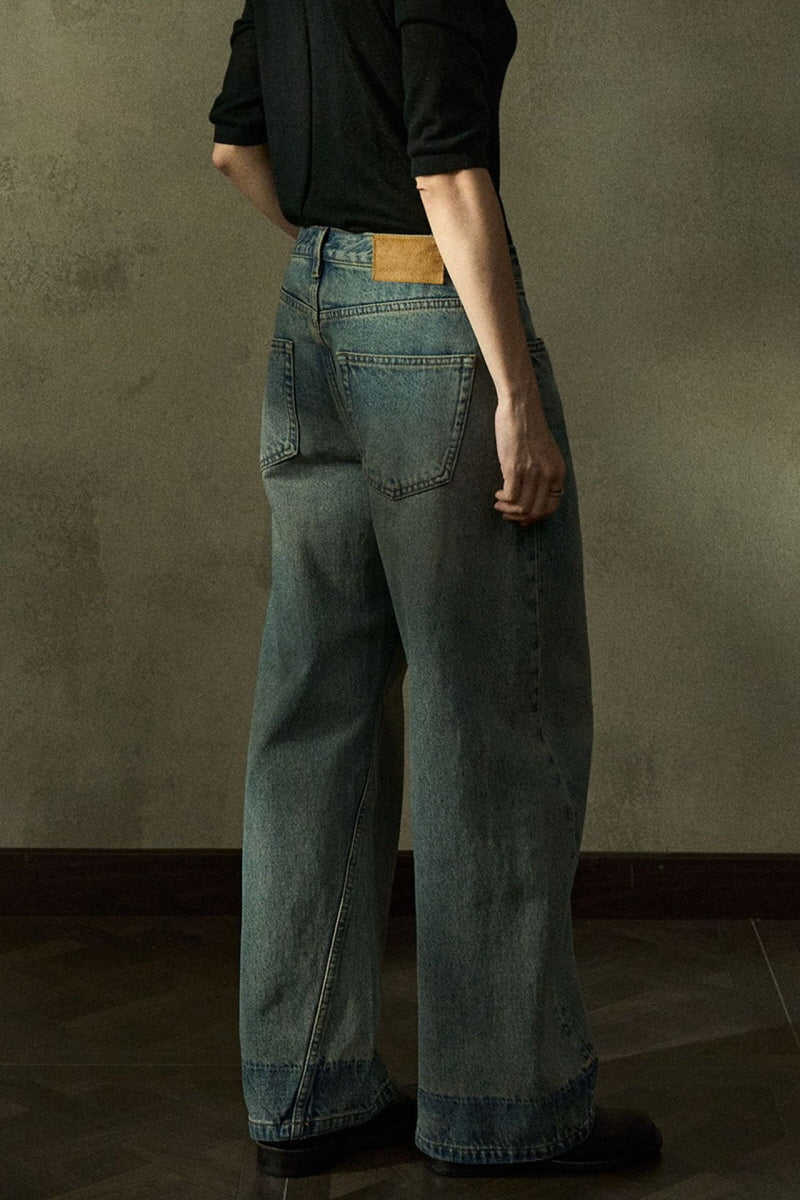 Straight Scimitar Jeans