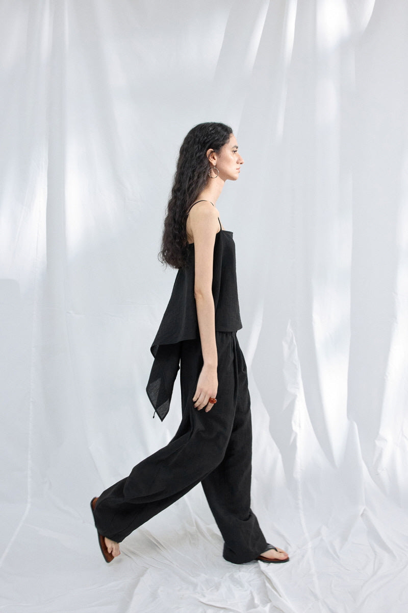 Slit Sleeveless Camisole Vest