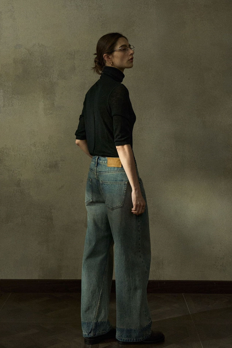 Straight Scimitar Jeans