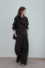 Swing Collar Long-Sleeved Top