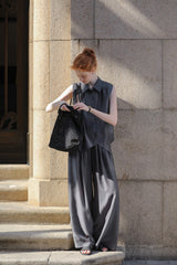 Sleeveless Pleated Shirt Top