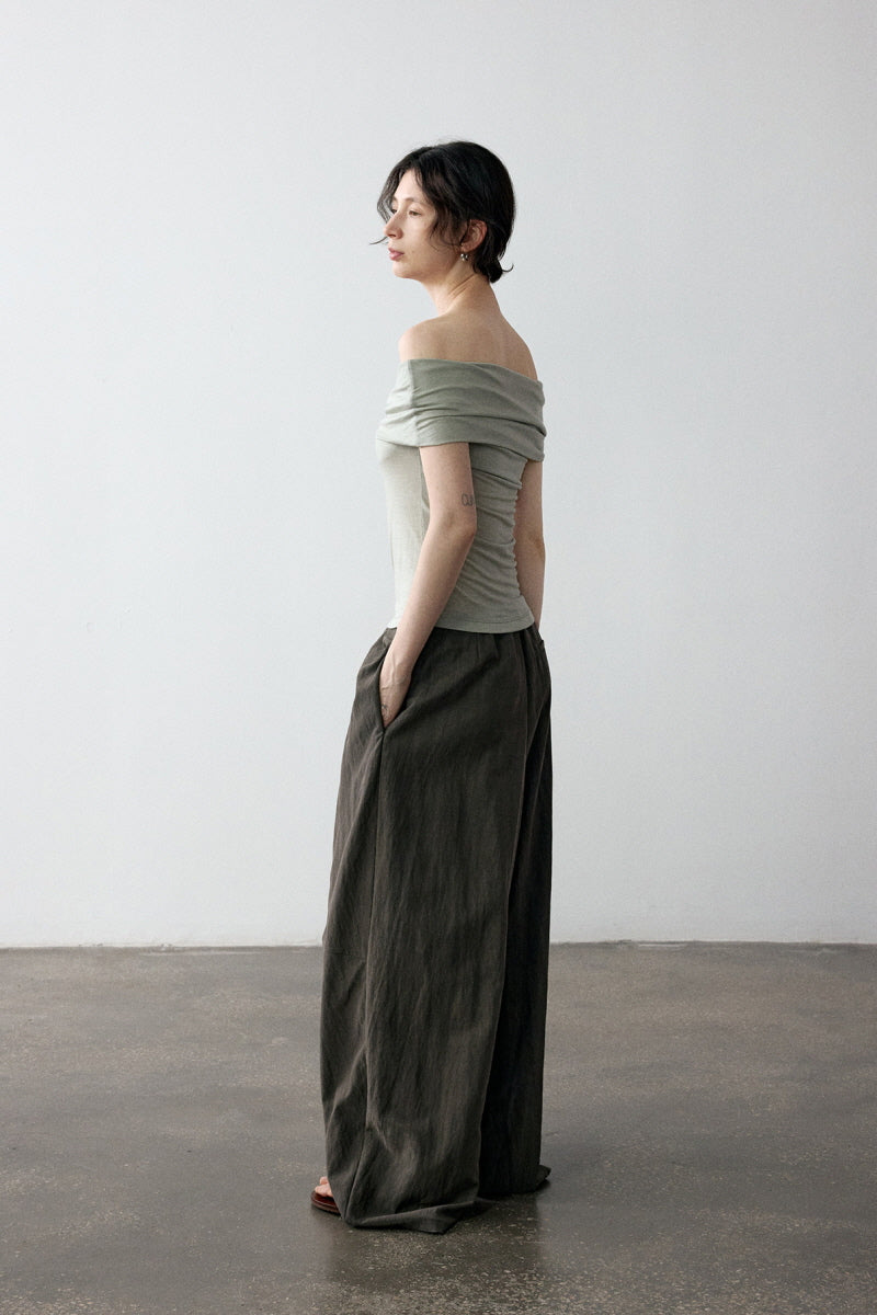 Draped Off-Shoulder Slim Top
