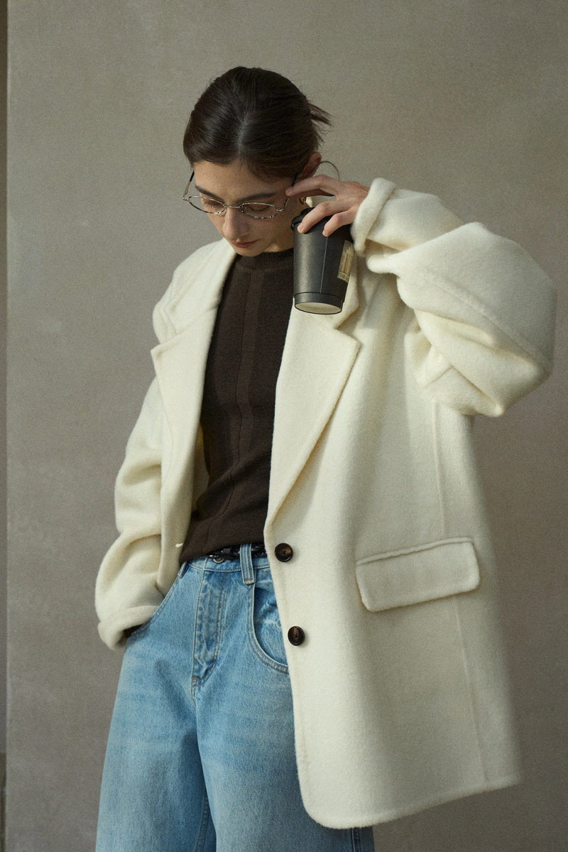 Wide-Shoulder Vintage Blazer