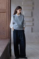 Volumetric Tapered Pants