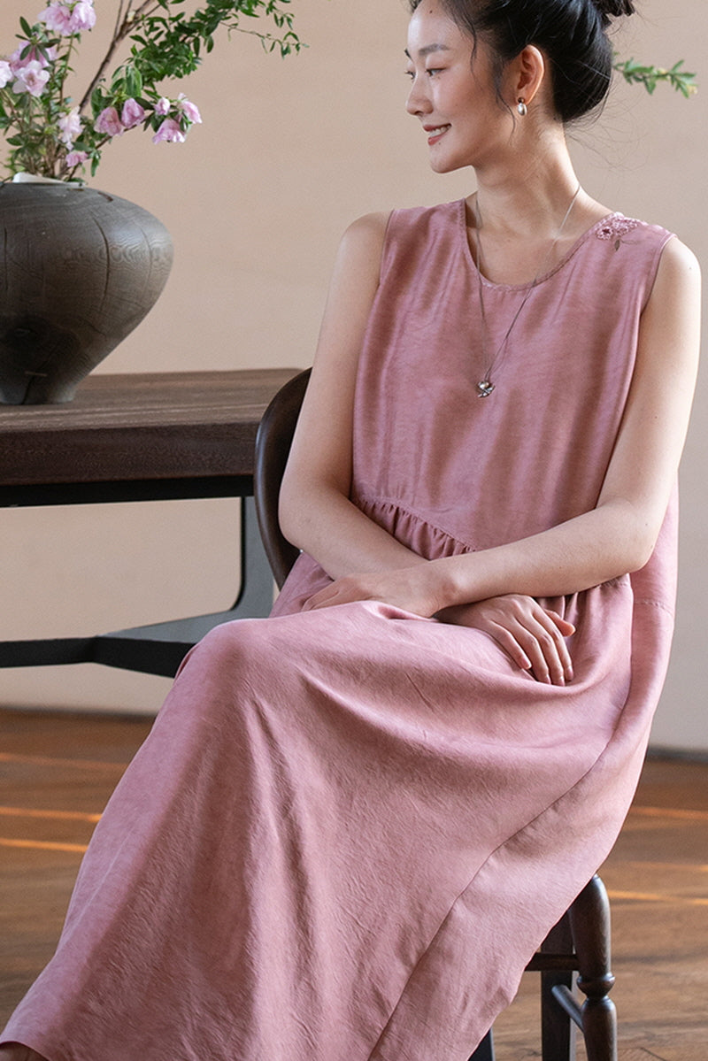 Embroidered Side-Slit Loose Dress