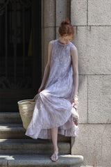 Streamer Stand Collar Sleeveless Dress