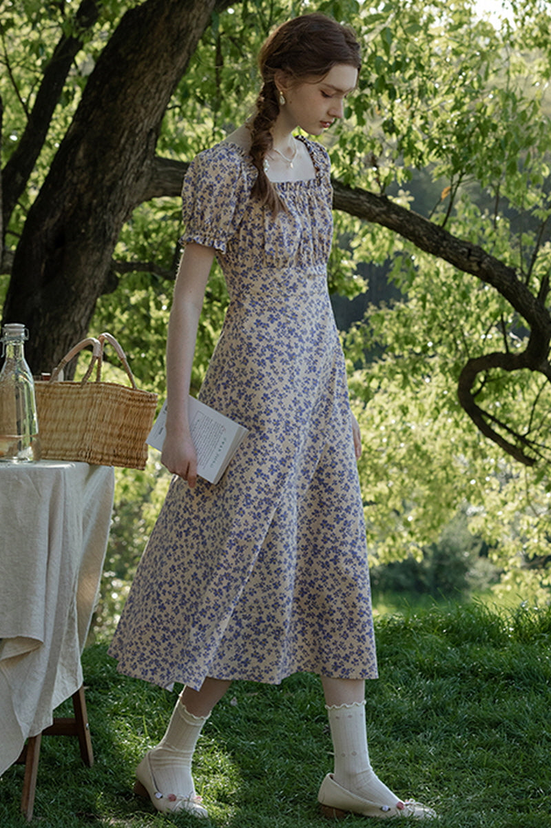 Fungus-Trimmed Square Neck Puff Sleeve Floral Dress