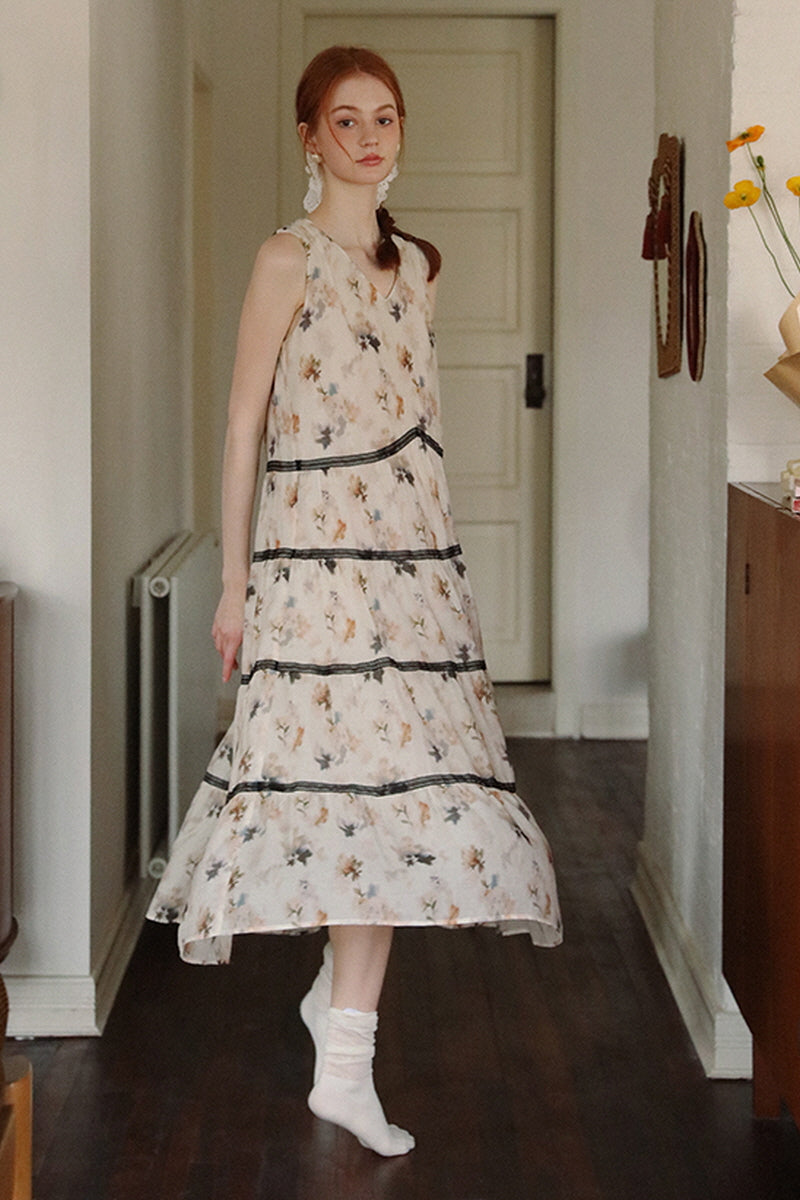 Lace Stitched High Waisted Cake Dress