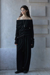 Pleated Wide-Leg Slacks