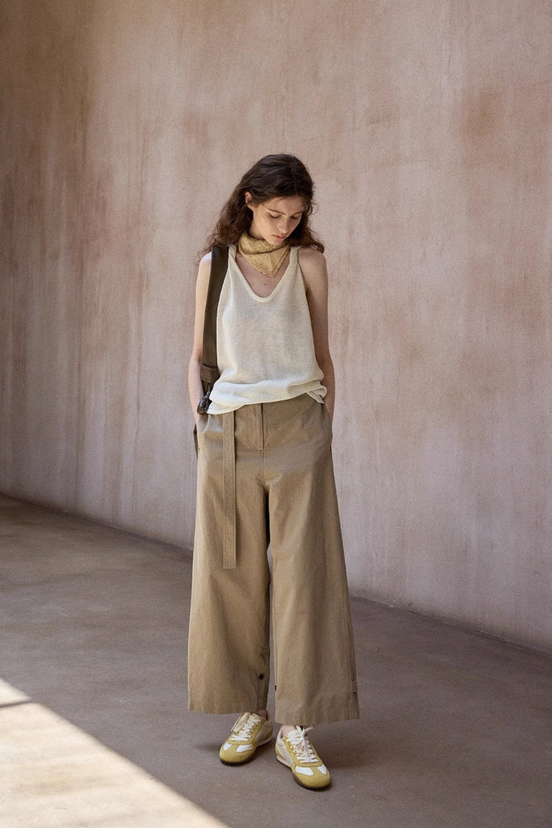 Twisted U-Neck Knit Vest