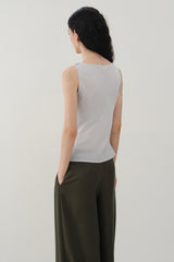 Pleated Collar Sleeveless Vest