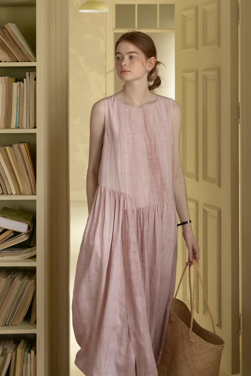Pleated Sleeveless Flare Dress