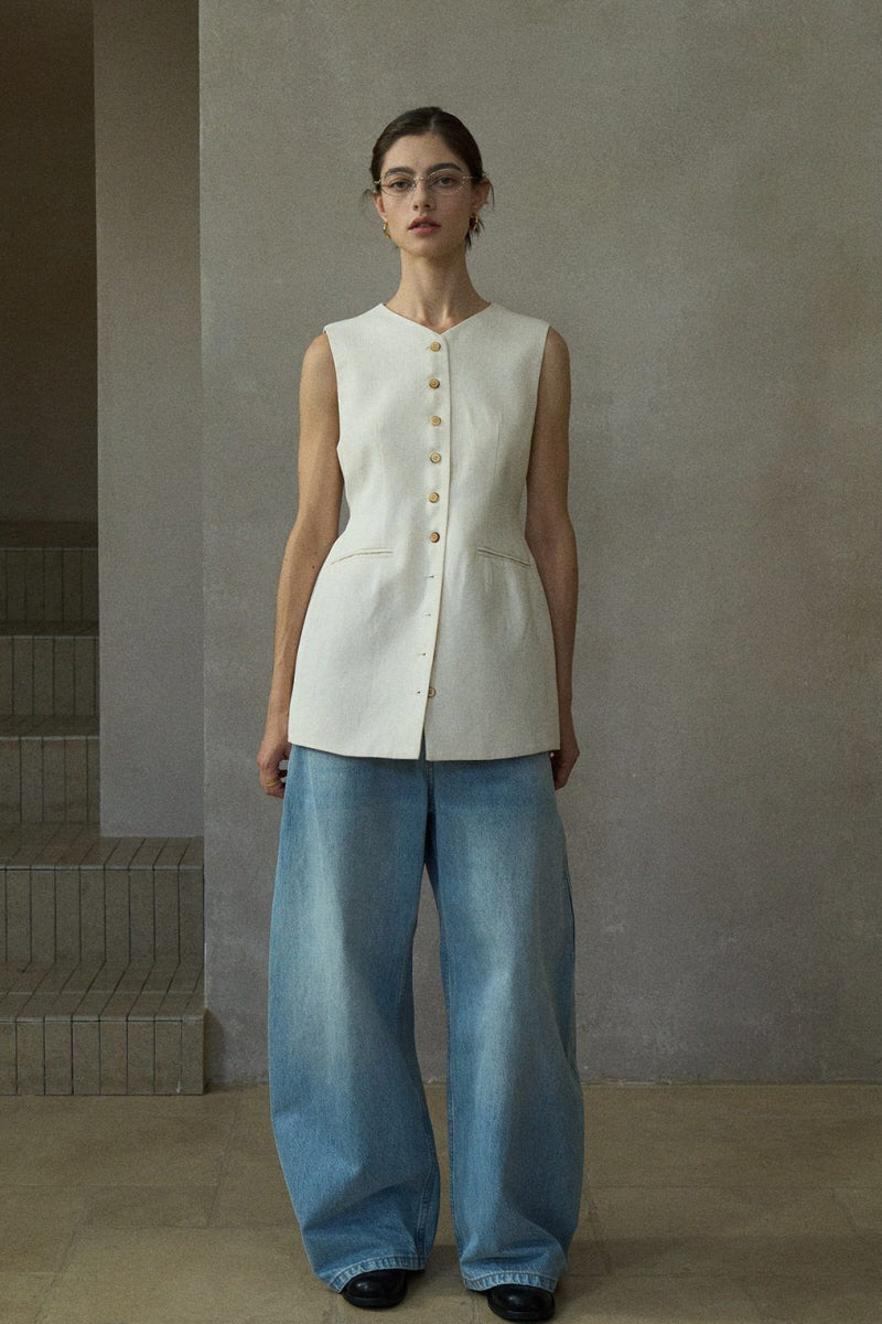V-Neck Fitted Vest