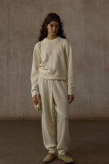 Lazy Fit Crew Neck Pullover