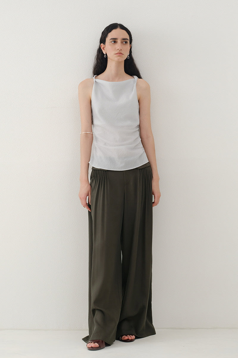 Pleated Collar Sleeveless Vest