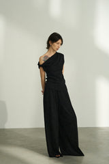 Twisted Slanted Shoulder Slim Top