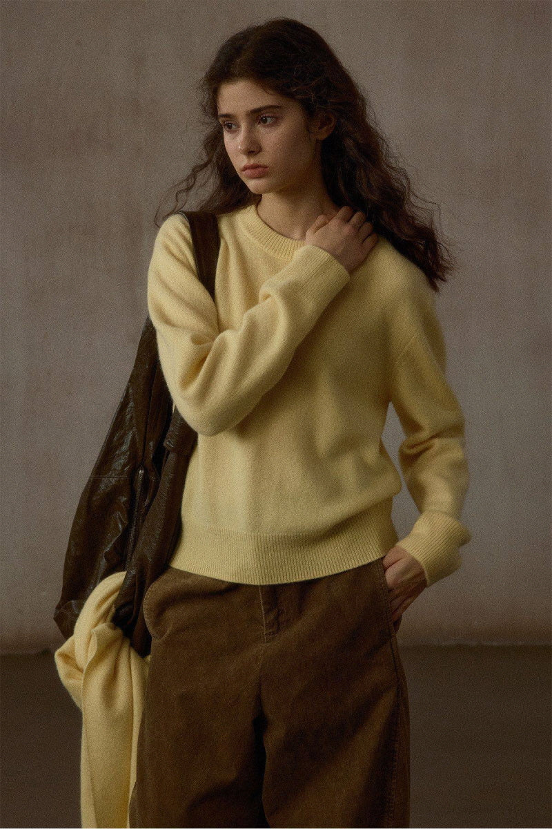 Lazy Fit Crew Neck Pullover