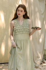Muccal Edge V-Neck Heavy Industry Sleeveless Cake Dress