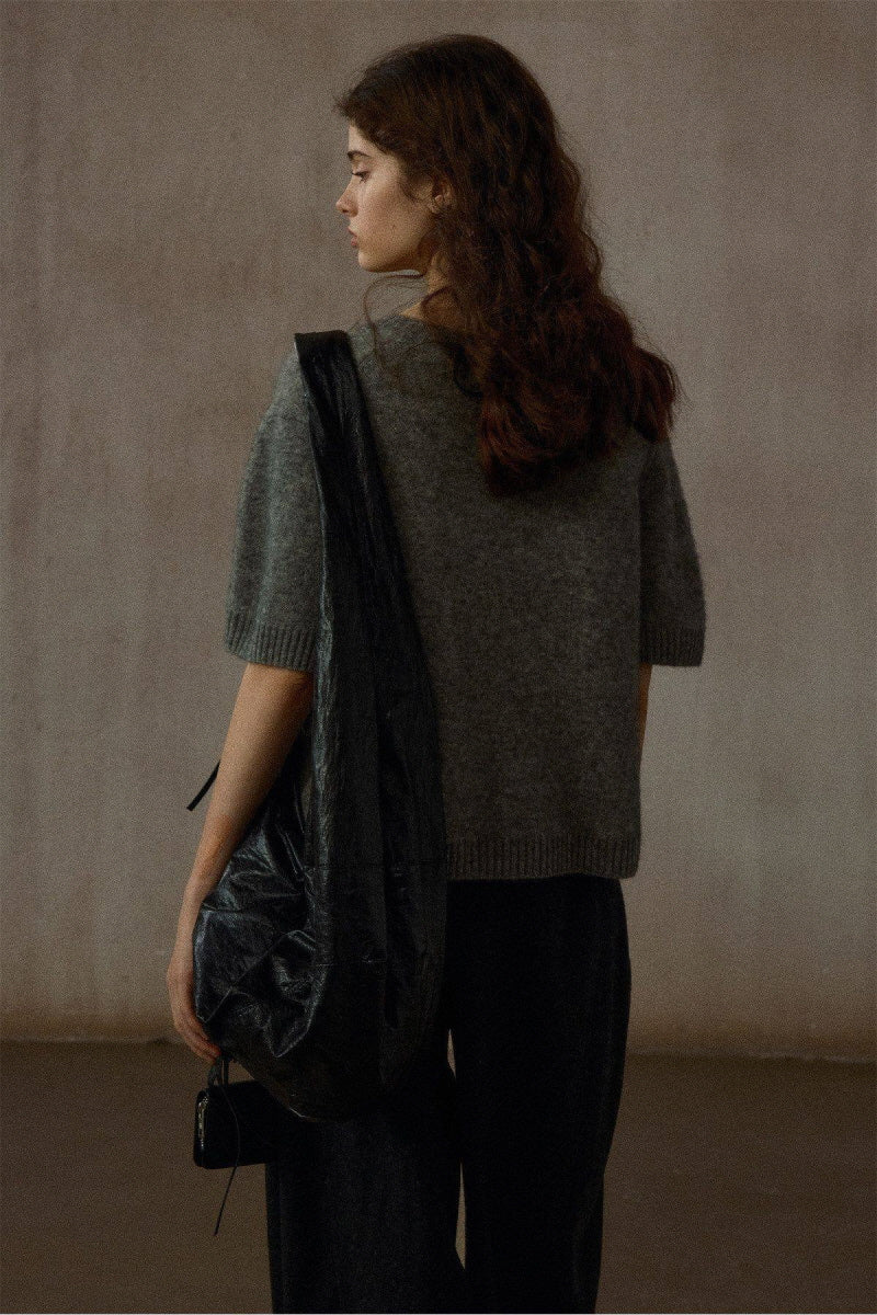 V-Neck Loose Short Sleeve Knit Top