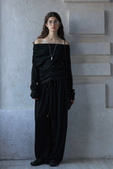 Pleated Wide-Leg Slacks