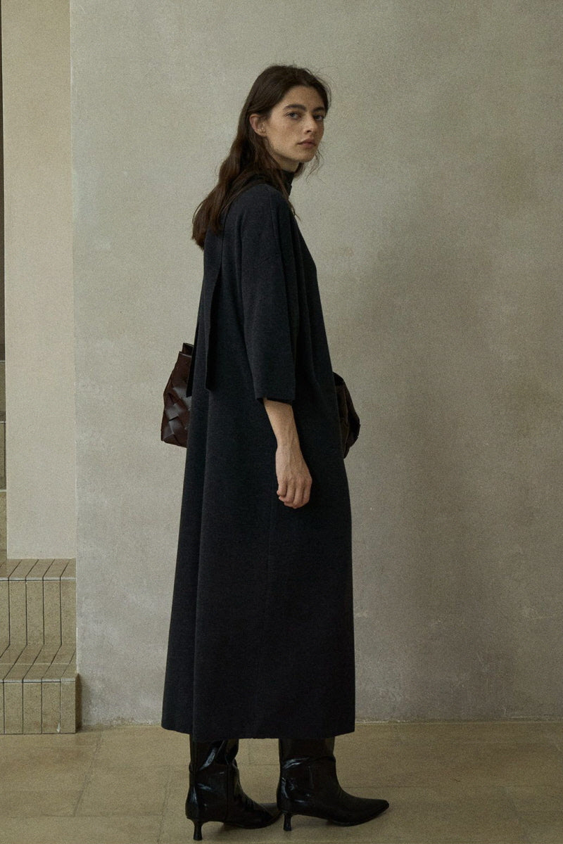 Streamer Mid-Sleeve Knit Dress